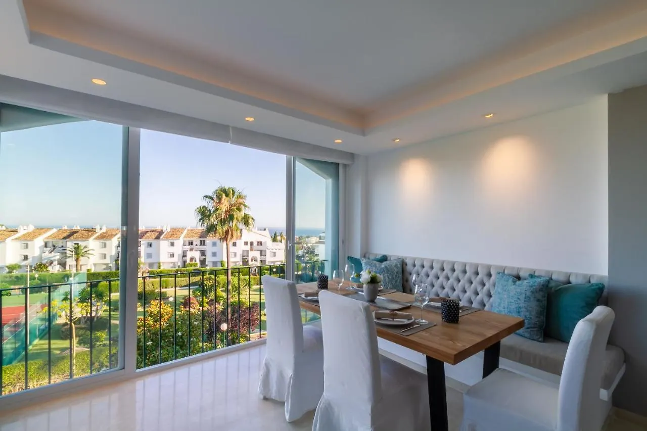 Marbella Banus Suites - Nueva Andalucia Banus Sea Views Apartment 0*,