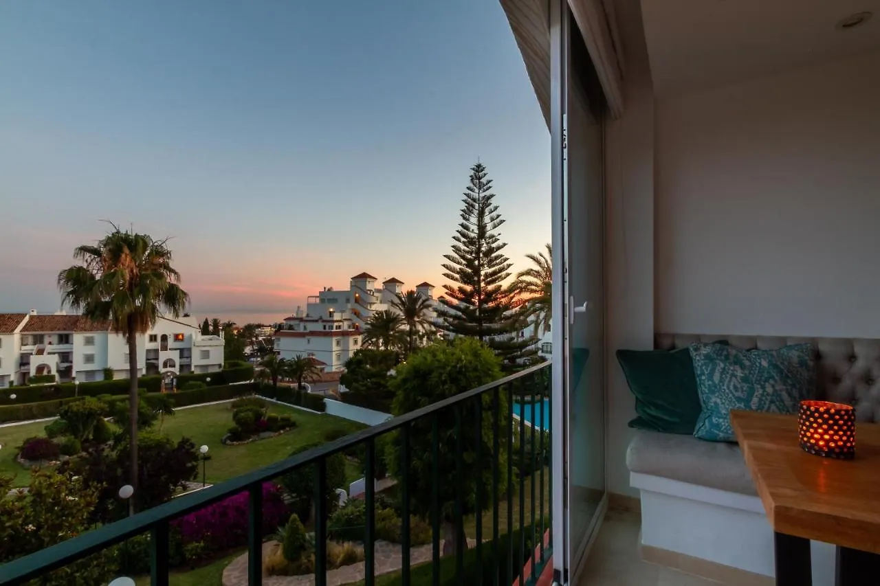 Marbella Banus Suites - Nueva Andalucia Banus Sea Views Apartment 0*,
