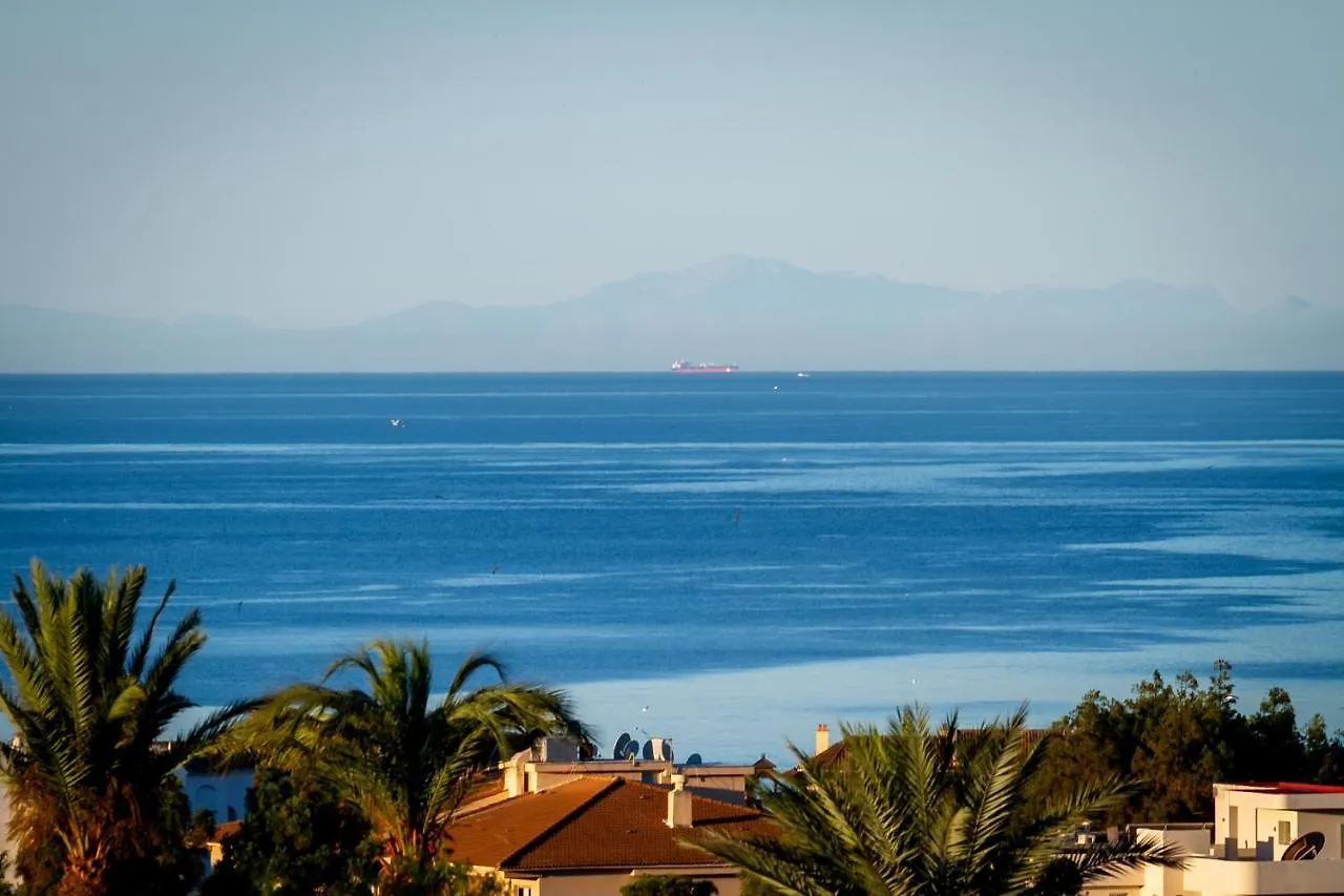 Marbella Banus Suites - Nueva Andalucia Banus Sea Views Apartment
