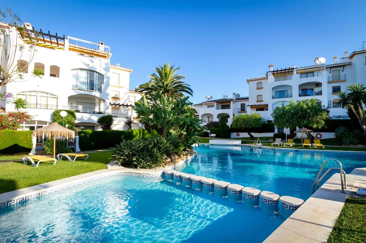 Marbella Banus Suites - Nueva Andalucia Banus Sea Views Apartment