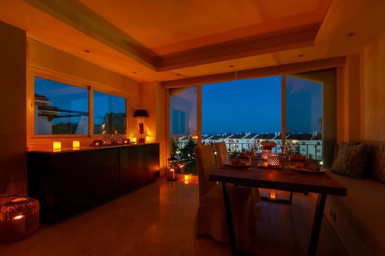 Marbella Banus Suites - Nueva Andalucia Banus Sea Views Apartment 0*,